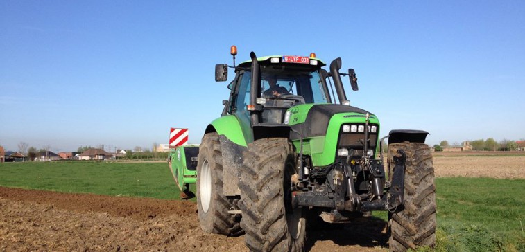 tuinbouwloonwerk grondbewerking- landbouw